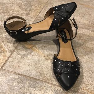 Rialto 8 1/2 women’s black dress shoes